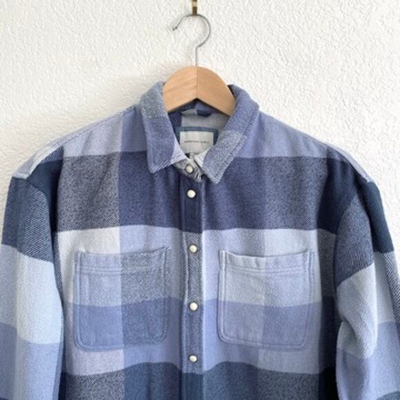 American Eagle Oversized Blue Plaid Flannel Shacket Shirt Snap Front Women Small - Picture 3 of 10